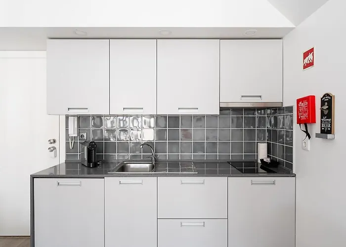 Guestready - Ria Reflection *