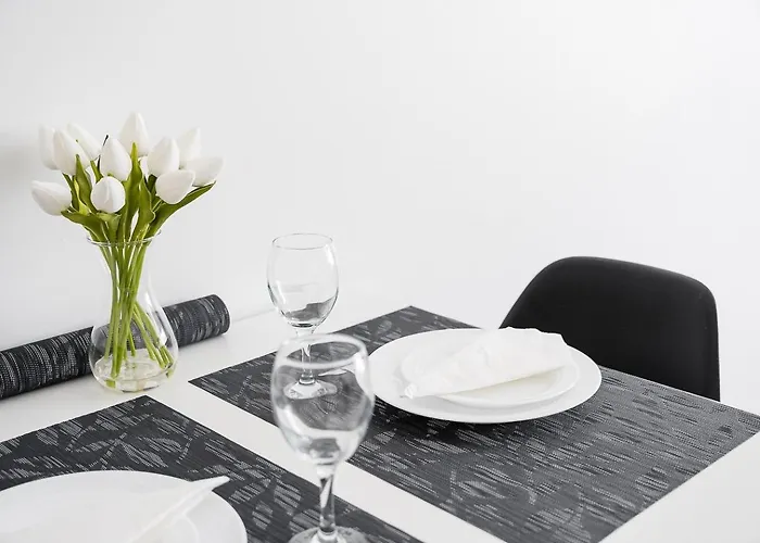 Guestready - Ria Reflection *